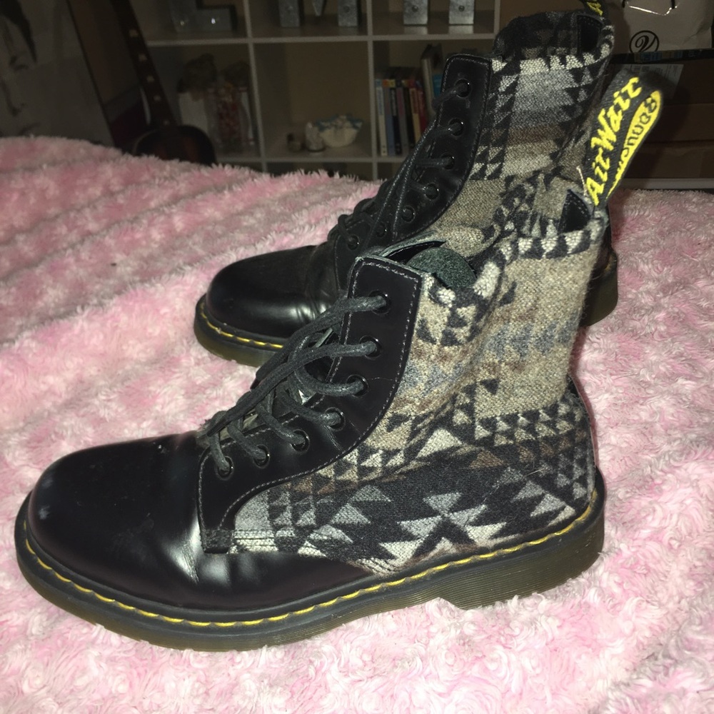Dr. Marten Pendleton Boots - MENS